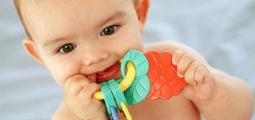 اسباب تأخر ظهور اسنان الاطفال 245659073.jpg