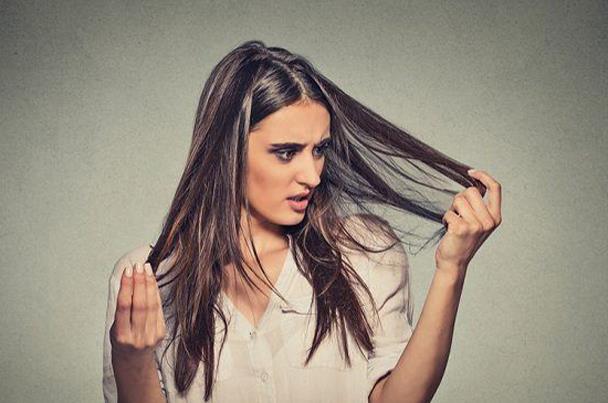 خلطة طبيعية ممتازة لترطيب الشعر 334663649.jpg