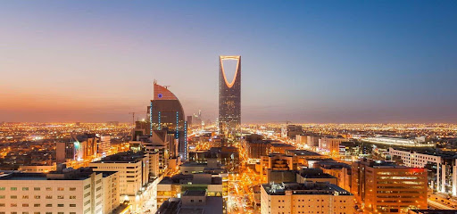 وظائف الرياض للمقيمين من غير السعودية وأبرز شروط التوظيف