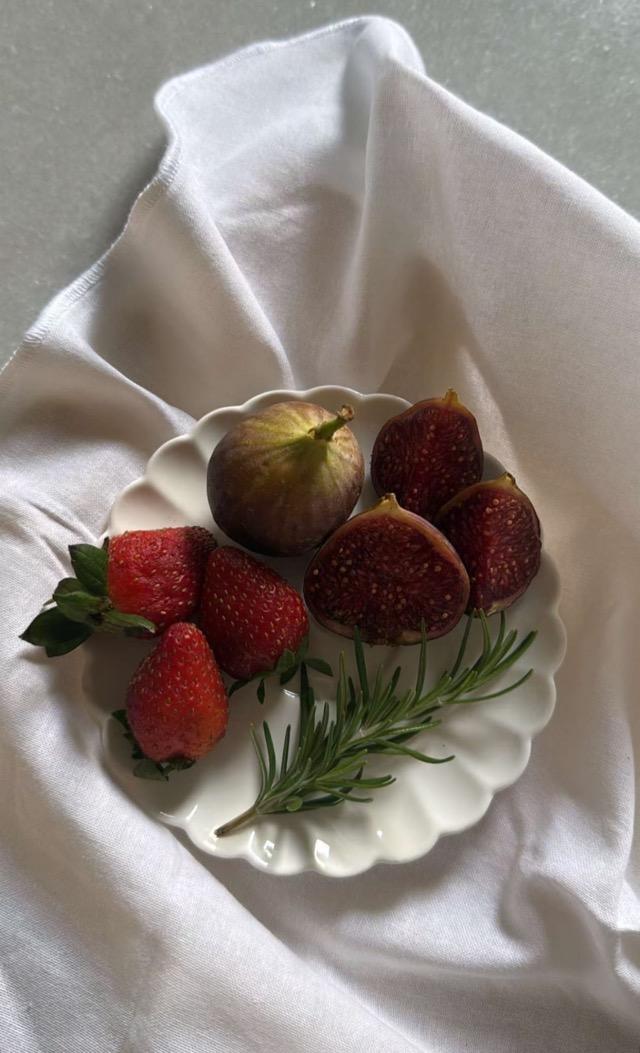 ���� ����� ���� ����� ����~