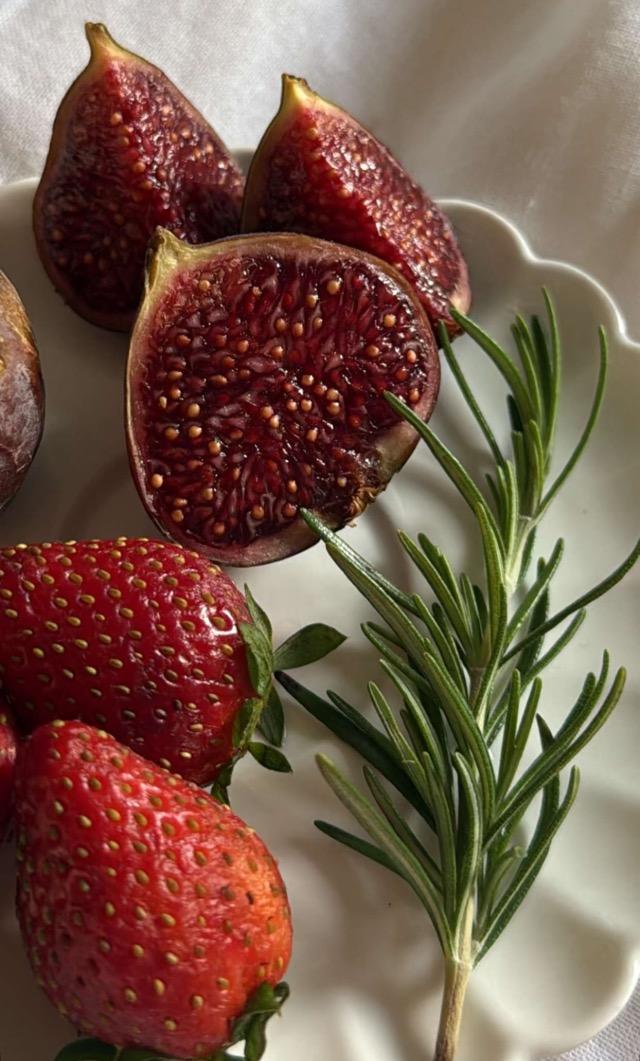 ���� ����� ���� ����� ����~